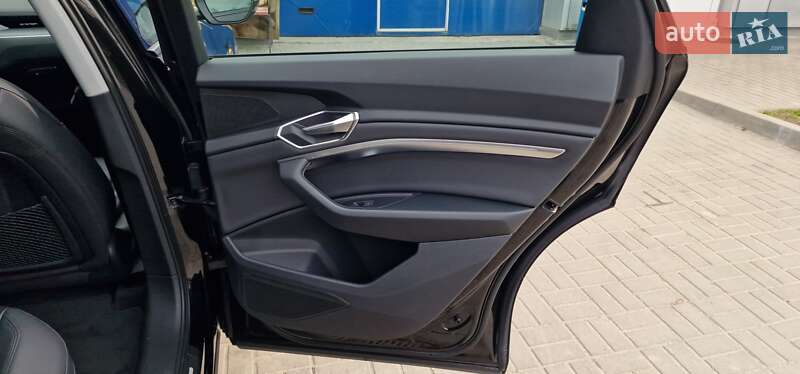 Внедорожник / Кроссовер Audi e-tron Sportback 2022 в Тернополе