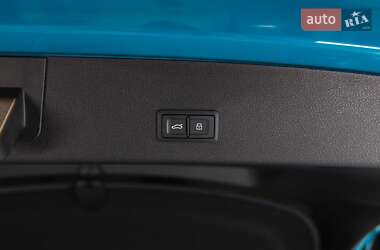 Внедорожник / Кроссовер Audi e-tron Sportback 2020 в 