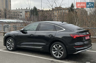 Внедорожник / Кроссовер Audi e-tron Sportback 2021 в 