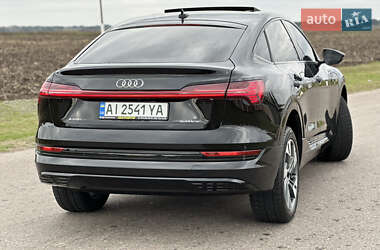 Внедорожник / Кроссовер Audi e-tron Sportback 2020 в 