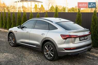 Позашляховик / Кросовер Audi e-tron Sportback 2020 в 