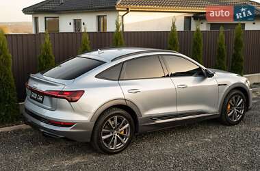 Позашляховик / Кросовер Audi e-tron Sportback 2020 в 