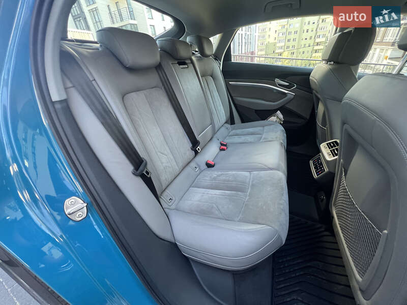 Позашляховик / Кросовер Audi e-tron Sportback 2020 в Львові фото 9 Позашляховик / Кросовер Audi e-tron Sportback 2020 в Львові