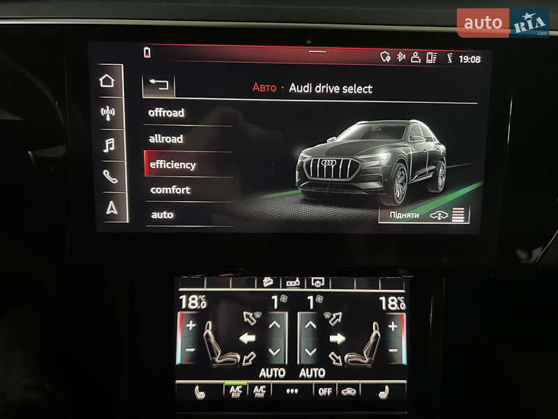 Позашляховик / Кросовер Audi e-tron Sportback 2020 в Львові фото 40 Позашляховик / Кросовер Audi e-tron Sportback 2020 в Львові