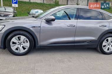 Позашляховик / Кросовер Audi e-tron Sportback 2021 в 