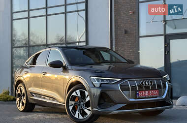 Позашляховик / Кросовер Audi e-tron Sportback 2020 в 