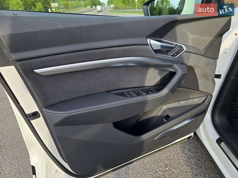Внедорожник / Кроссовер Audi e-tron Sportback 2022 в Ковеле