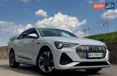 Позашляховик / Кросовер Audi e-tron Sportback 2021 в 