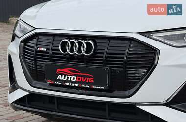 Позашляховик / Кросовер Audi e-tron Sportback 2020 в 