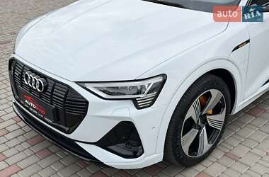 Позашляховик / Кросовер Audi e-tron Sportback 2020 в 