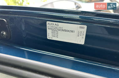 Позашляховик / Кросовер Audi e-tron Sportback 2021 в 
