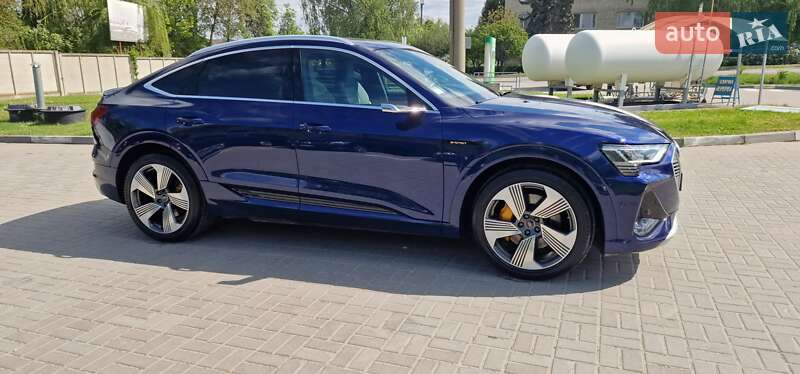 Внедорожник / Кроссовер Audi e-tron Sportback 2022 в Тернополе