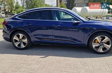 Внедорожник / Кроссовер Audi e-tron Sportback 2022 в 