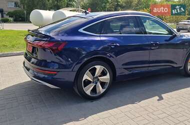Внедорожник / Кроссовер Audi e-tron Sportback 2022 в 