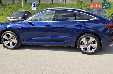 Внедорожник / Кроссовер Audi e-tron Sportback 2022 в 