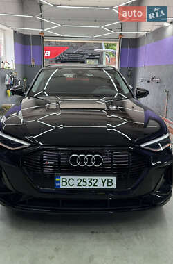 Внедорожник / Кроссовер Audi e-tron Sportback 2021 в 
