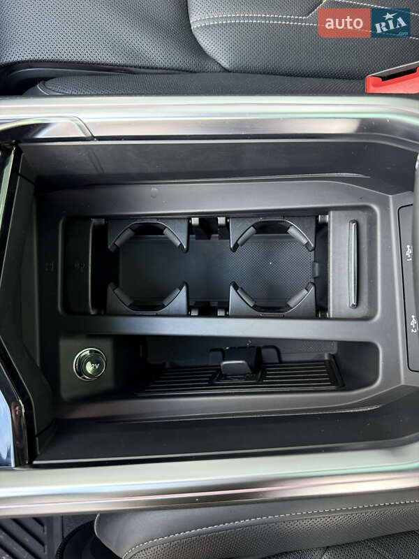 Внедорожник / Кроссовер Audi e-tron Sportback 2020 в Львове фото 26 Внедорожник / Кроссовер Audi e-tron Sportback 2020 в Львове