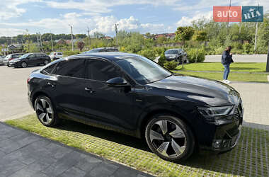 Внедорожник / Кроссовер Audi e-tron Sportback 2021 в 