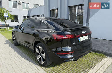 Внедорожник / Кроссовер Audi e-tron Sportback 2021 в 
