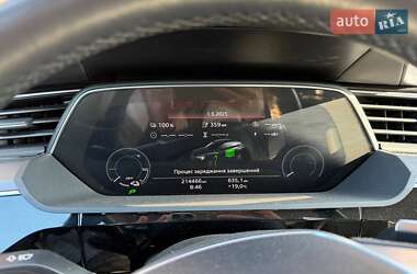 Внедорожник / Кроссовер Audi e-tron Sportback 2020 в 