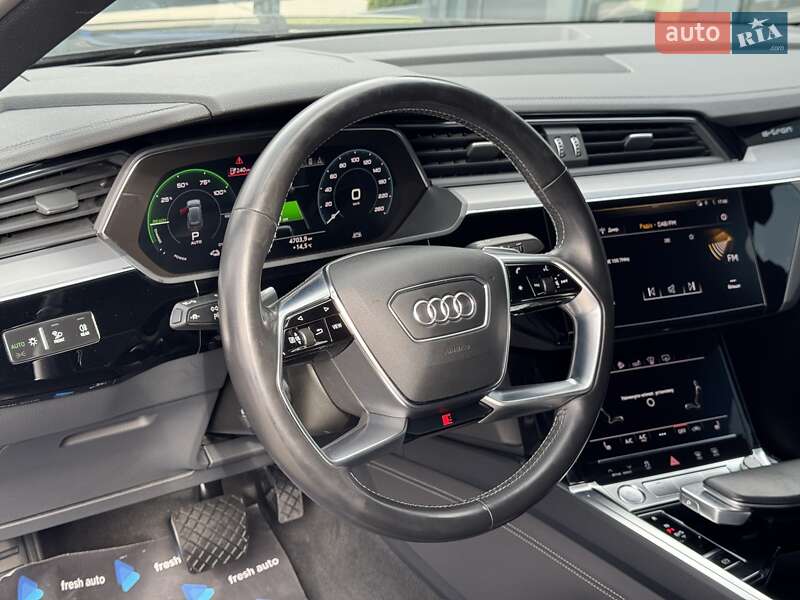 Внедорожник / Кроссовер Audi e-tron Sportback 2020 в Ровно