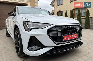 Внедорожник / Кроссовер Audi e-tron Sportback 2021 в 