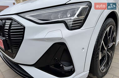 Внедорожник / Кроссовер Audi e-tron Sportback 2021 в 