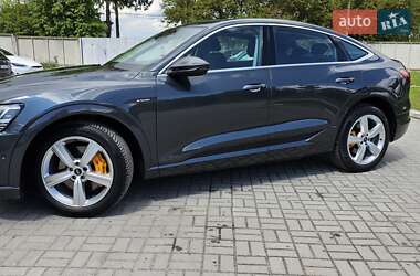 Внедорожник / Кроссовер Audi e-tron Sportback 2021 в 
