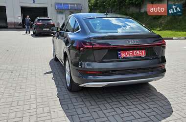 Внедорожник / Кроссовер Audi e-tron Sportback 2021 в 