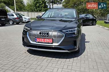 Внедорожник / Кроссовер Audi e-tron Sportback 2021 в 