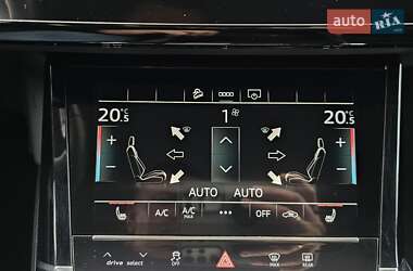 Внедорожник / Кроссовер Audi e-tron Sportback 2021 в 