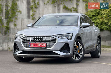 Позашляховик / Кросовер Audi e-tron Sportback 2021 в Рівному