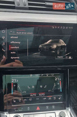 Внедорожник / Кроссовер Audi e-tron Sportback 2021 в 