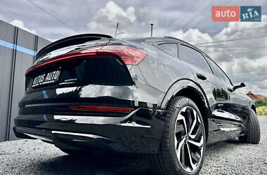 Позашляховик / Кросовер Audi e-tron Sportback 2021 в 