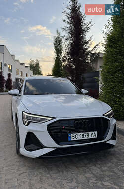 Позашляховик / Кросовер Audi e-tron Sportback 2020 в Львові