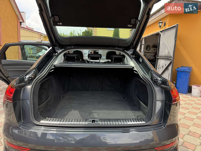 Внедорожник / Кроссовер Audi e-tron Sportback 2020 в Ровно