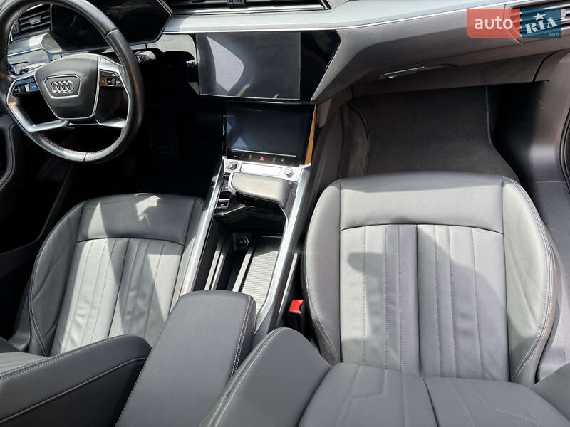 Внедорожник / Кроссовер Audi e-tron Sportback 2020 в Ровно