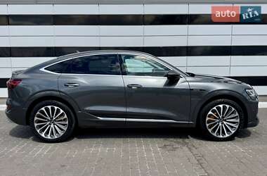 Внедорожник / Кроссовер Audi e-tron Sportback 2021 в 