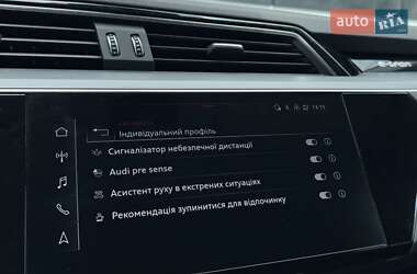 Внедорожник / Кроссовер Audi e-tron Sportback 2021 в 