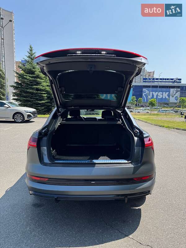 Внедорожник / Кроссовер Audi e-tron Sportback 2023 в Киеве фото 11 Внедорожник / Кроссовер Audi e-tron Sportback 2023 в Киеве