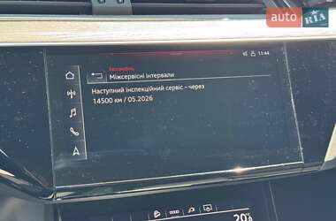 Позашляховик / Кросовер Audi e-tron Sportback 2023 в 