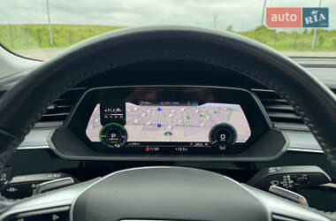 Внедорожник / Кроссовер Audi e-tron Sportback 2020 в 