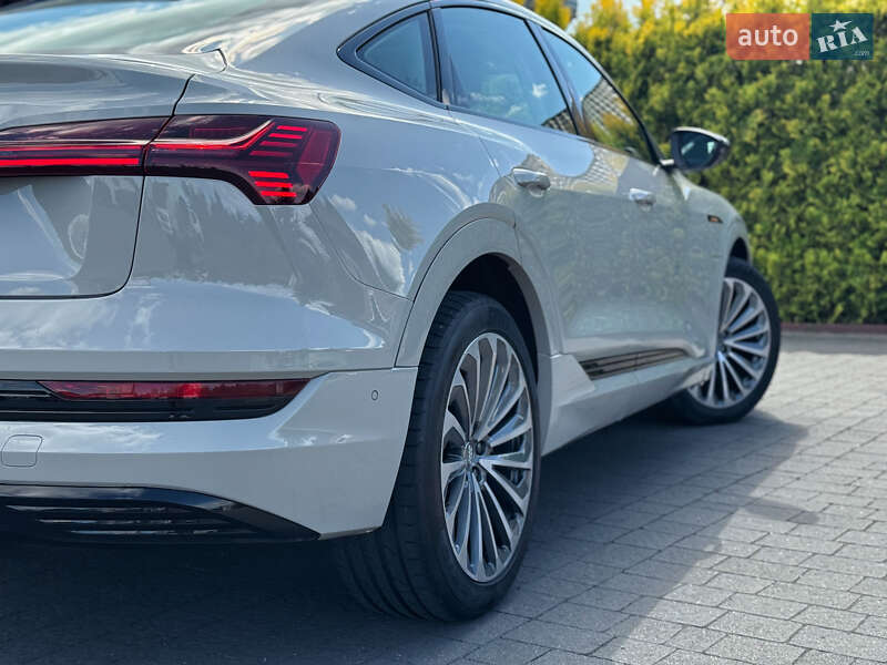 Внедорожник / Кроссовер Audi e-tron Sportback 2020 в Стрые