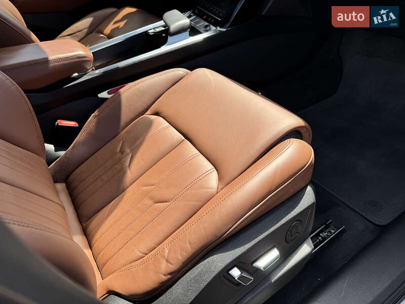Внедорожник / Кроссовер Audi e-tron Sportback 2020 в Стрые