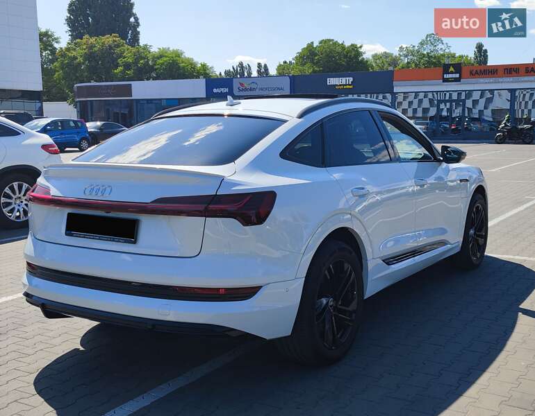 Внедорожник / Кроссовер Audi e-tron Sportback 2020 в Одессе