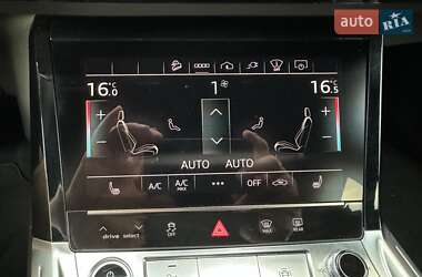 Внедорожник / Кроссовер Audi e-tron Sportback 2022 в 