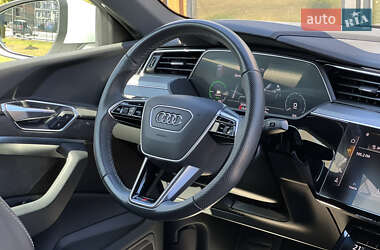 Внедорожник / Кроссовер Audi e-tron Sportback 2020 в 
