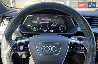 Внедорожник / Кроссовер Audi e-tron Sportback 2020 в 