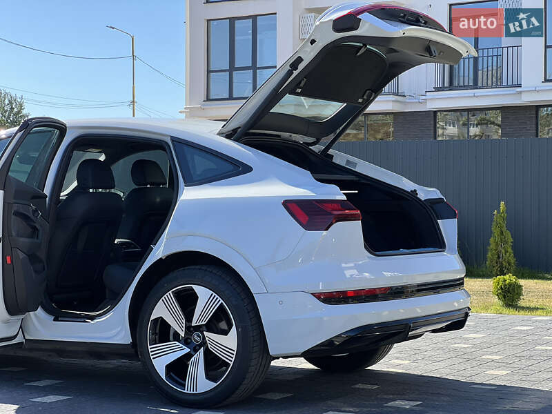 Внедорожник / Кроссовер Audi e-tron Sportback 2020 в Ужгороде
