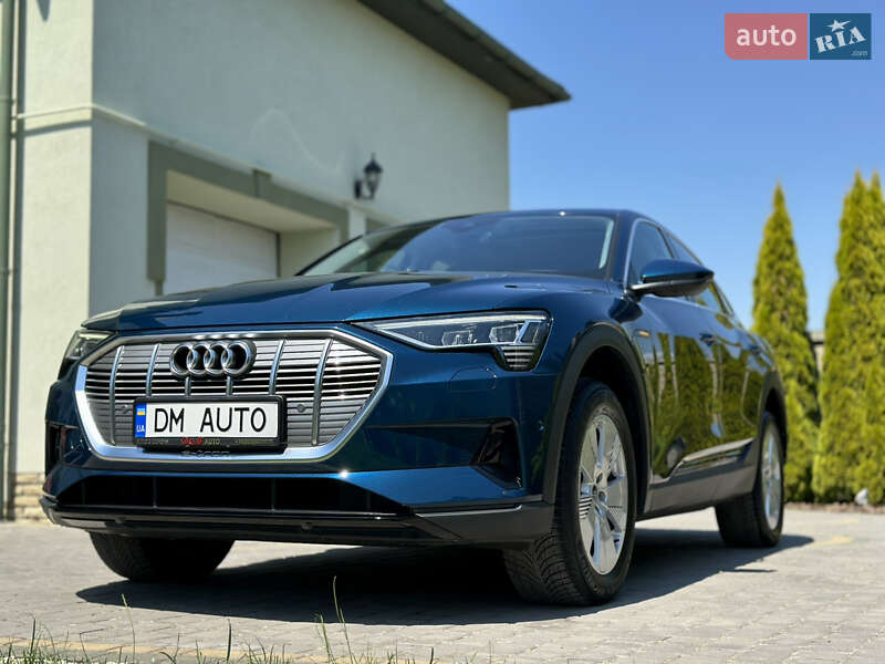 Позашляховик / Кросовер Audi e-tron Sportback 2021 в Тернополі
